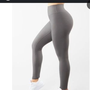 BUFFBUNNY Legacy Leggings
